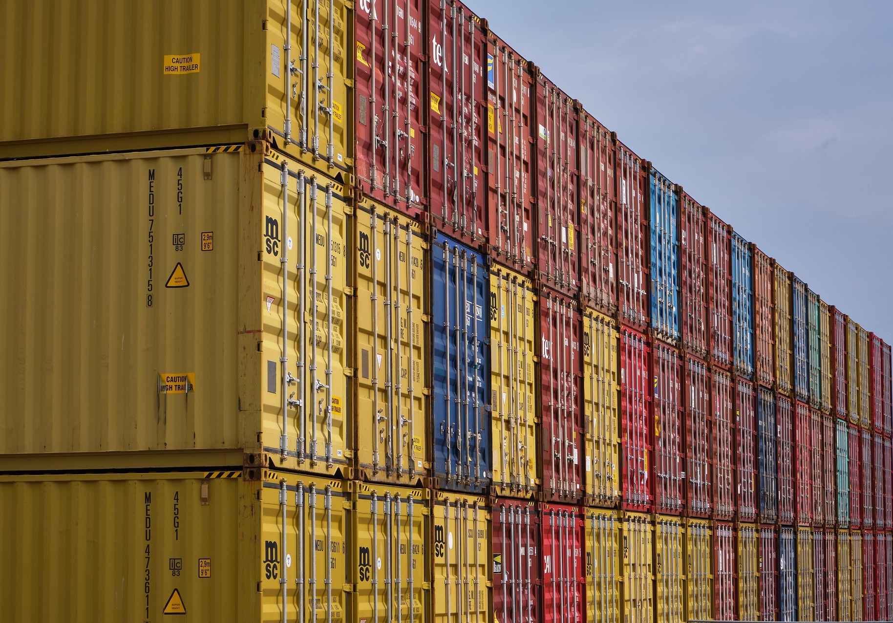 What’s the point of free trade? Benefits, drawbacks, and real-world examples.